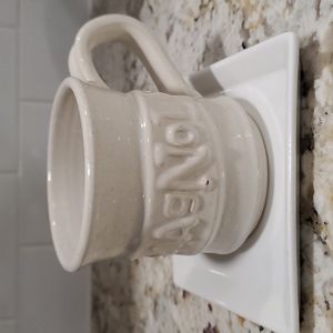 Magnolia mug white